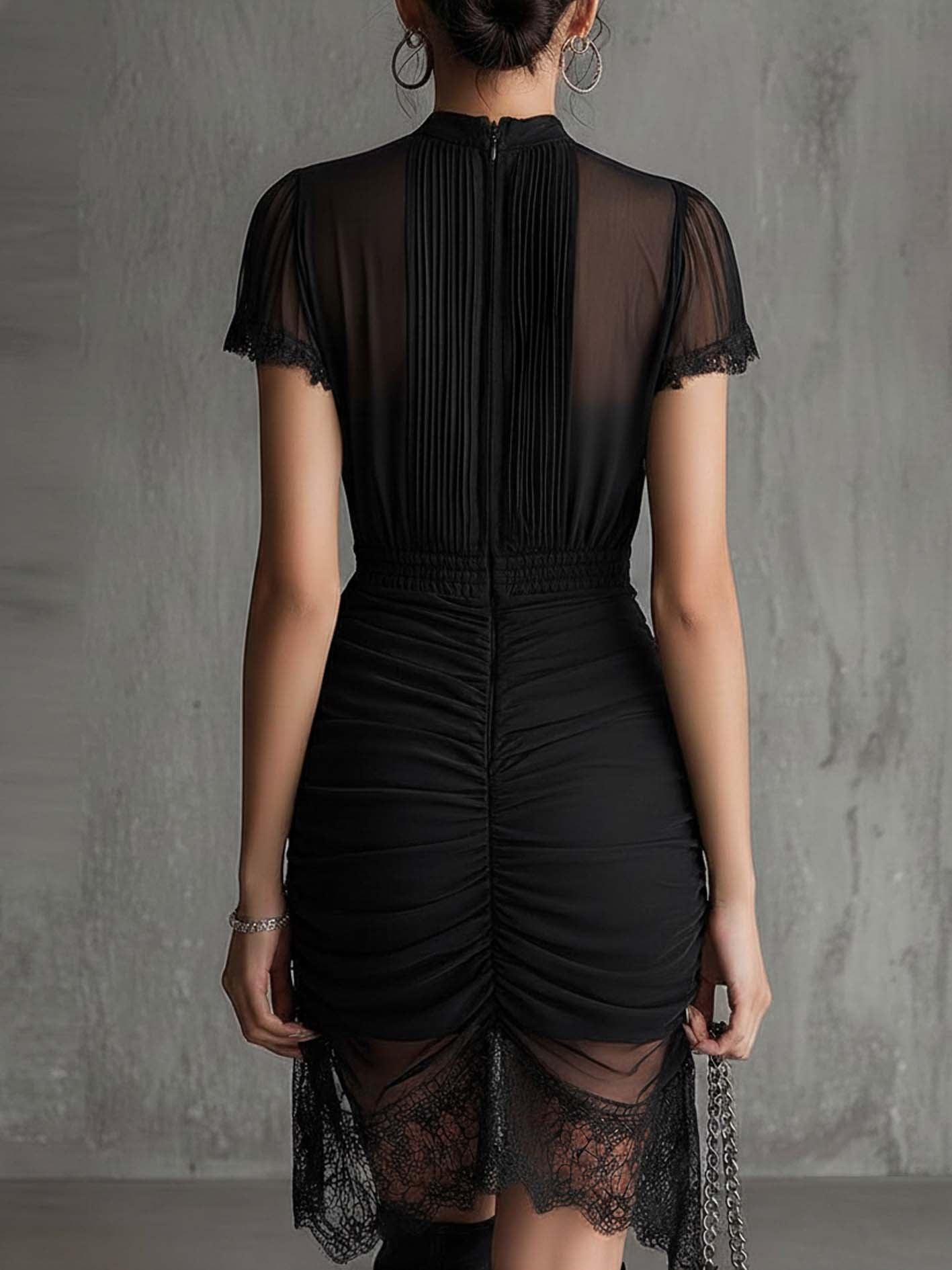Séverine | Minivestido de chiffon com cintura plissada e acabamento em renda