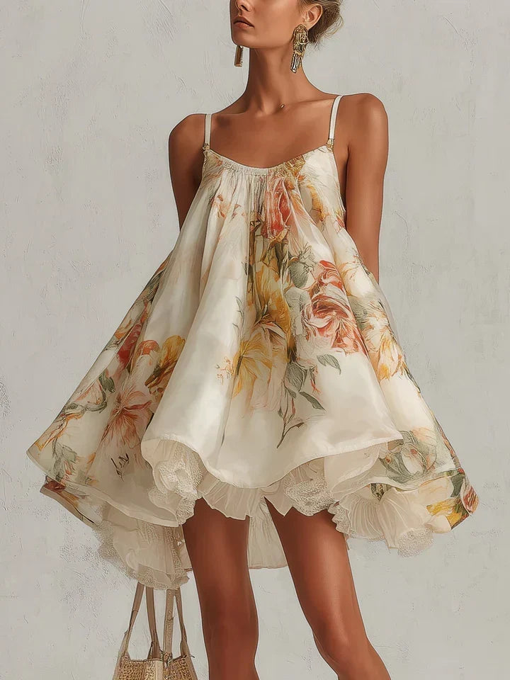 Liliana – Vestido curto com estampado floral