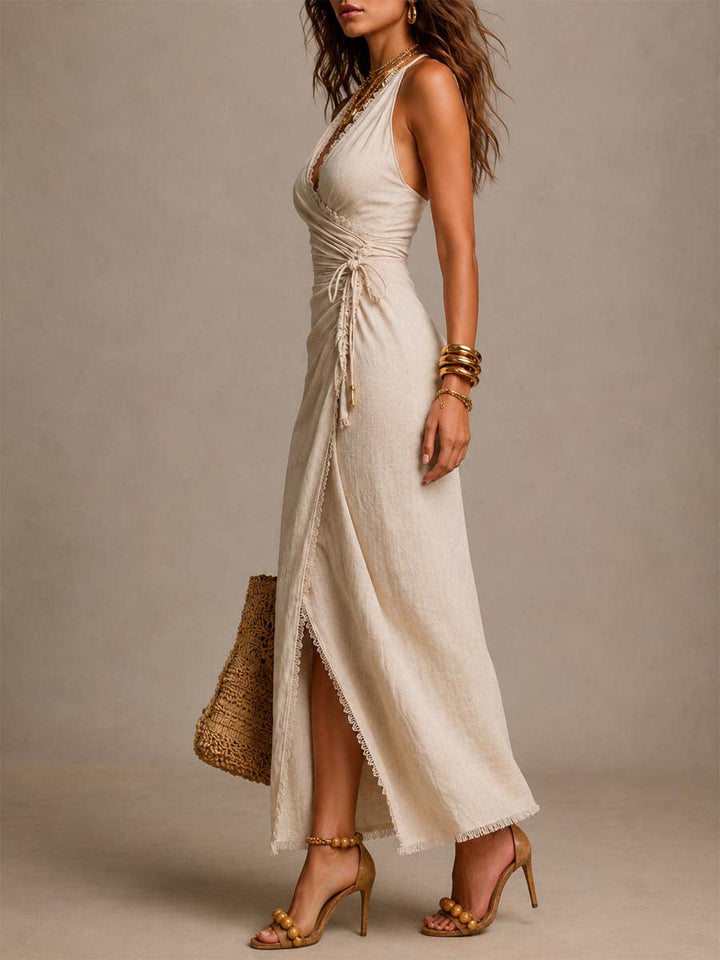 Helena – Vestido Trespassado Bege com Renda
