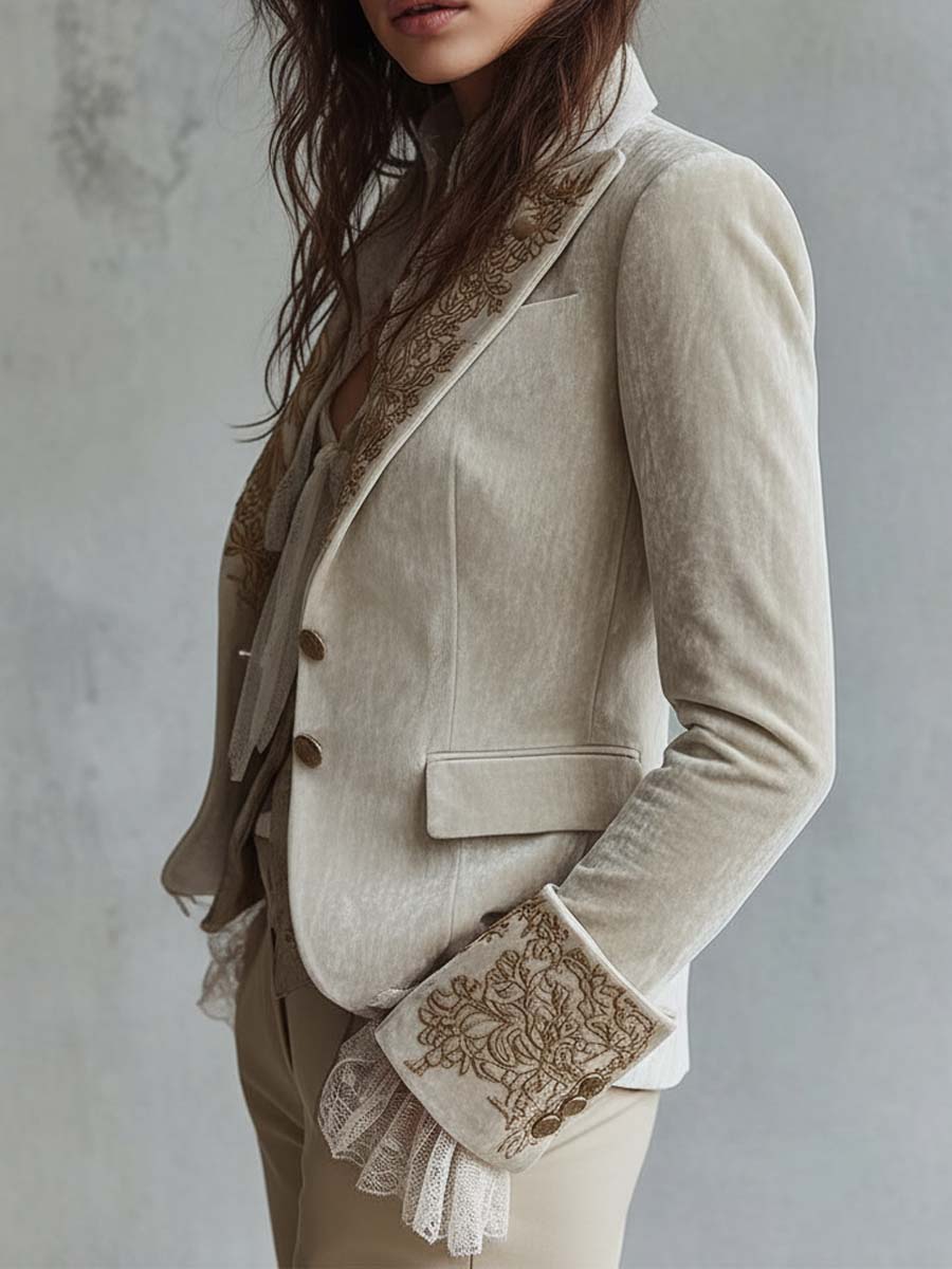 Blazer Feminino Cintado Marfim com Bordado