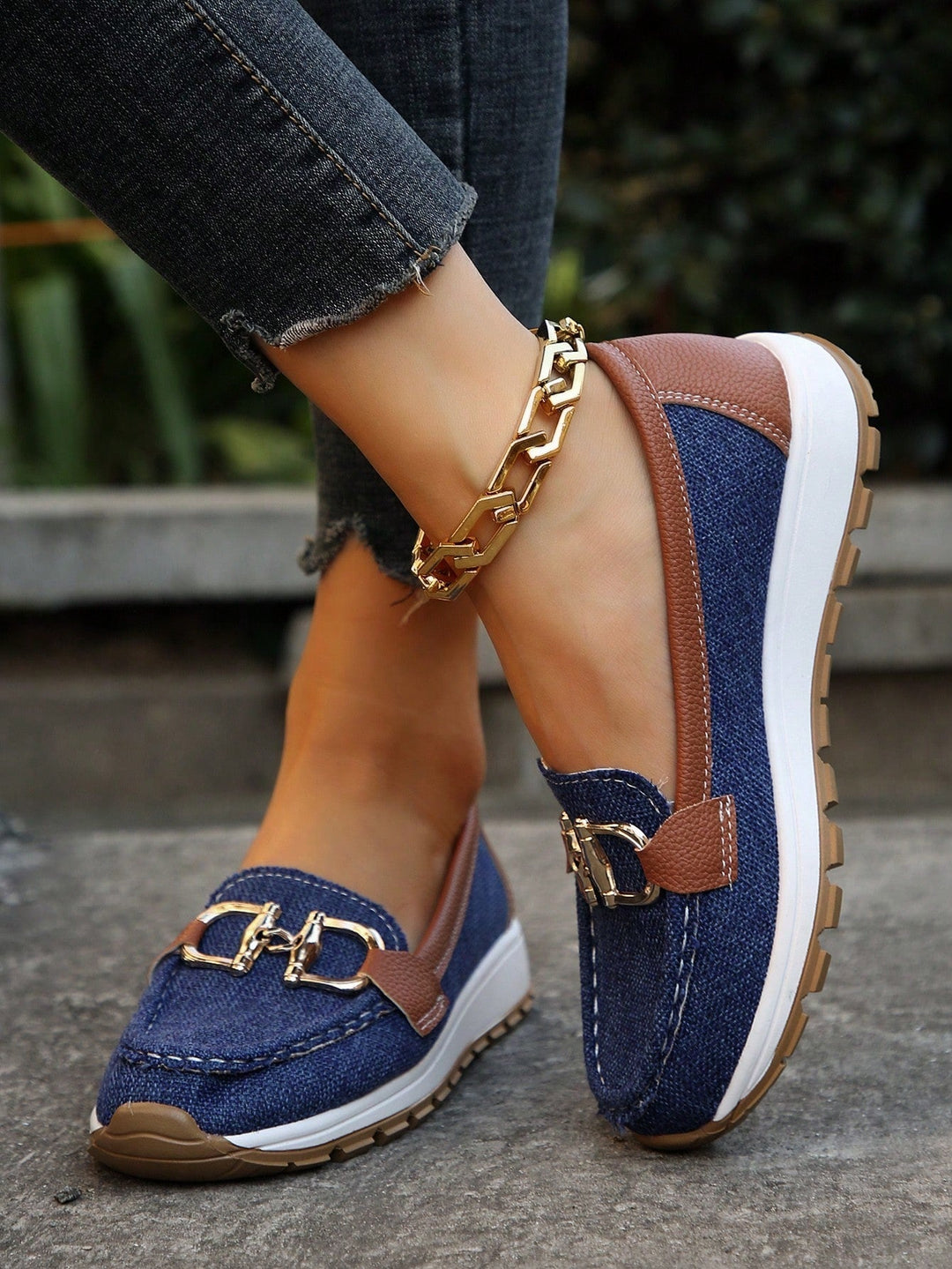 Ellie - Mocassins rasos com fivela