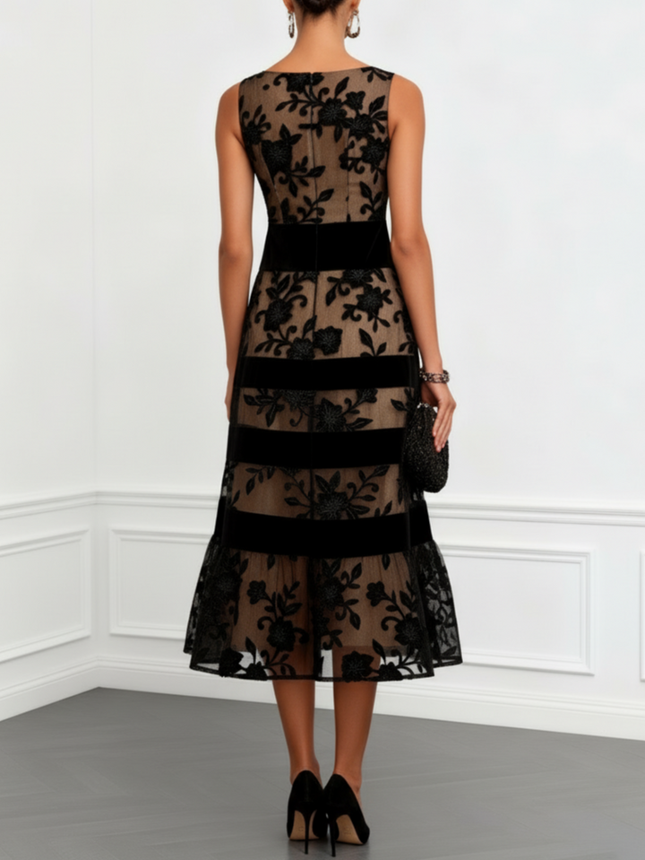 Vestido midi preto sem mangas em linha A de tule com estampado floral