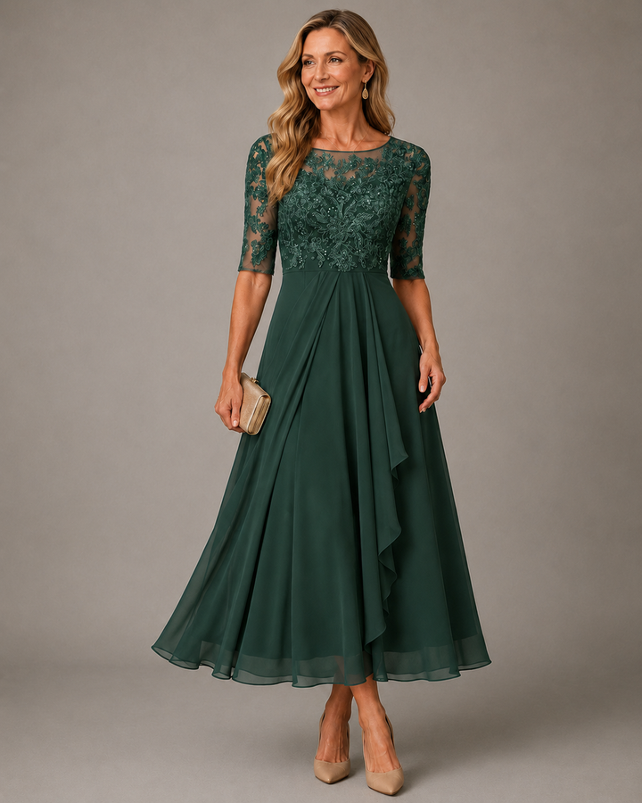 Rose | Vestido midi de renda favorecedor