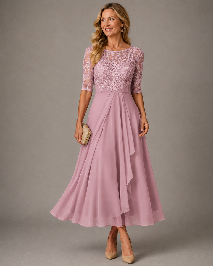 Rose | Vestido midi de renda favorecedor