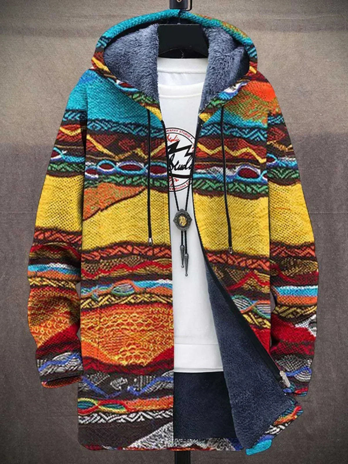 Isabella | Casaco de Malha com Capuz e Estampado Artístico