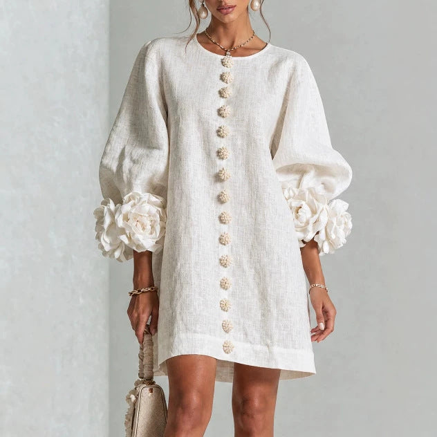 Noella | Vestido mini com detalhes florais