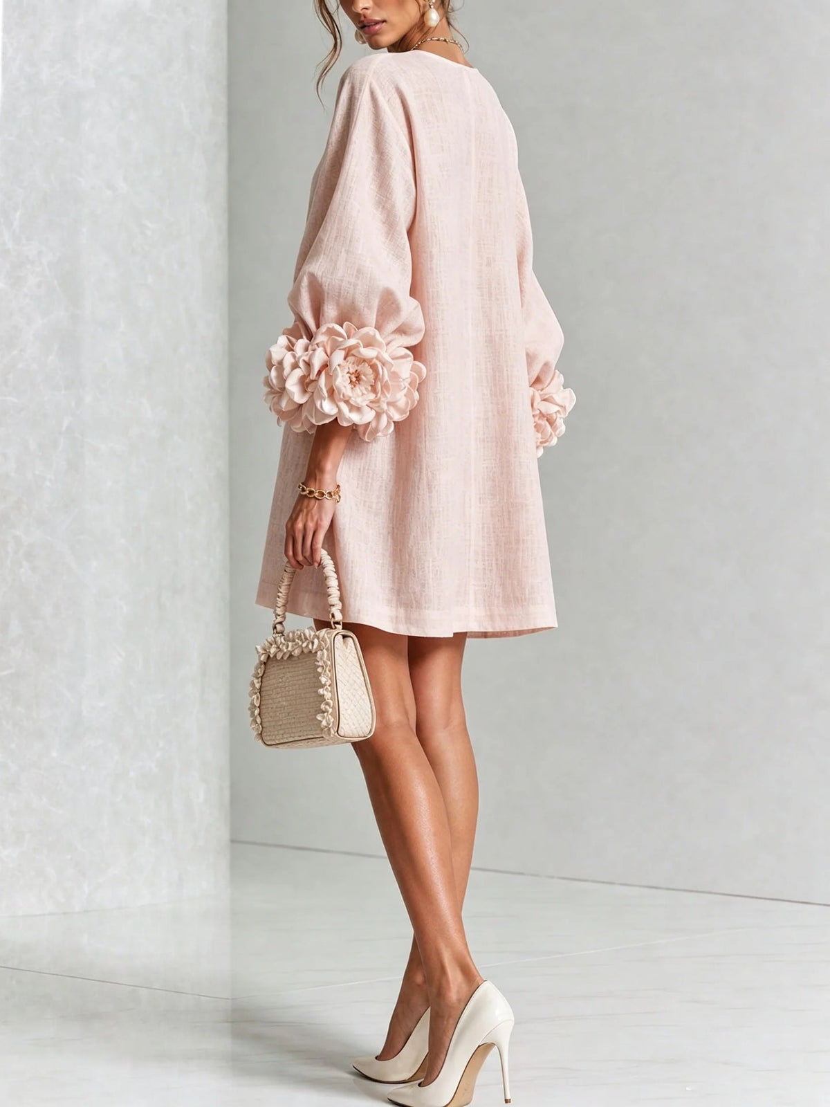 Elena – Minivestido com punhos florais