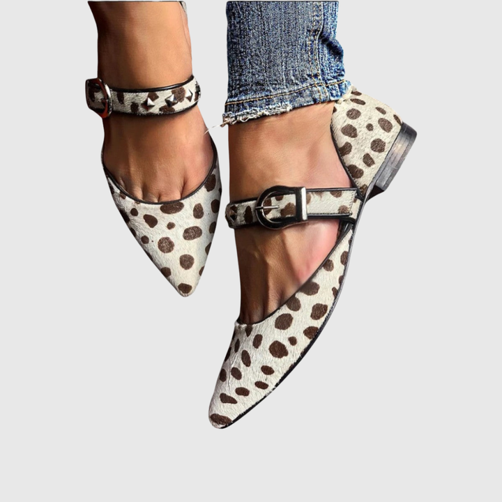 Emery - Sapatos Mary Jane com tachas