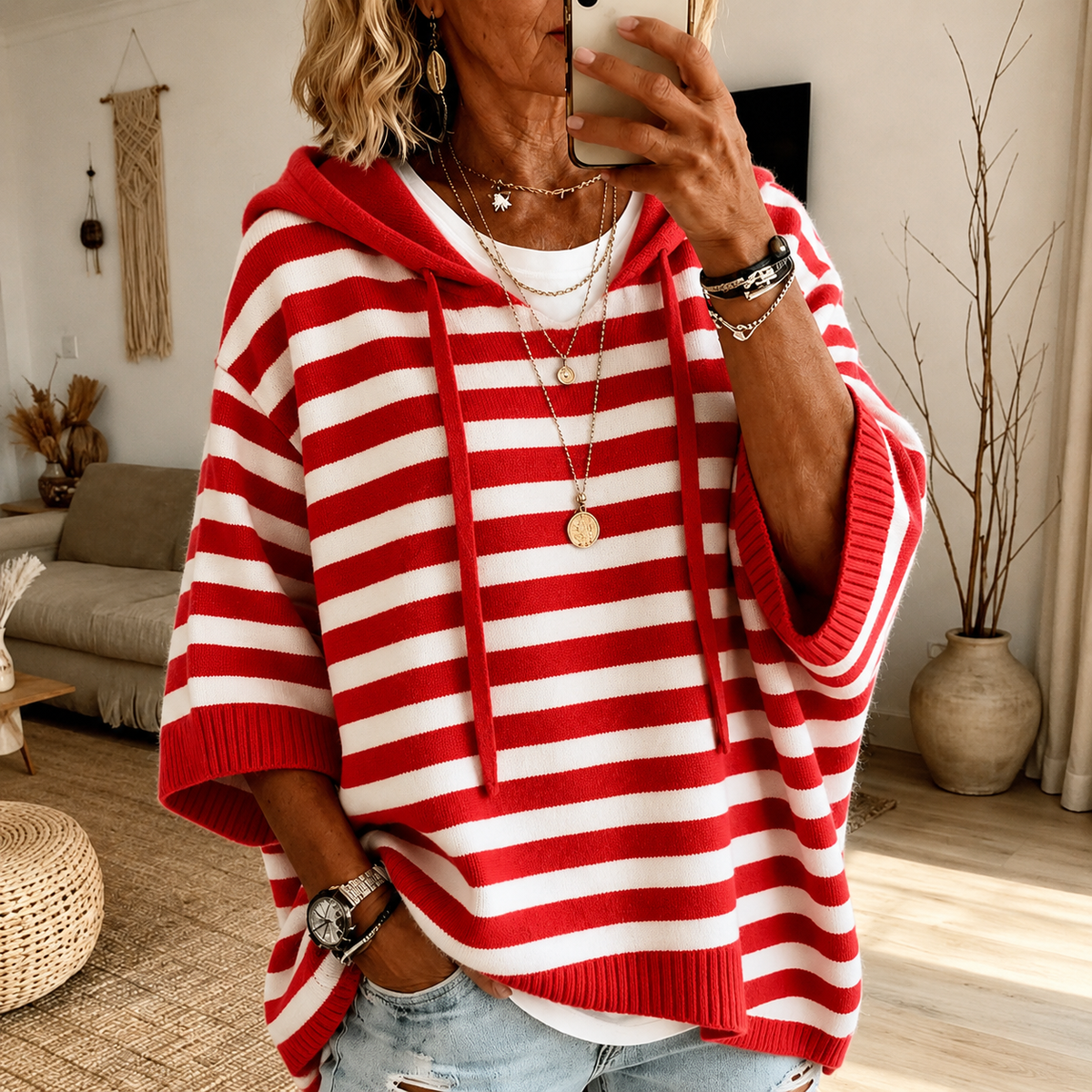 Charlotte | Camisola Poncho às Riscas com Capuz em Vermelho