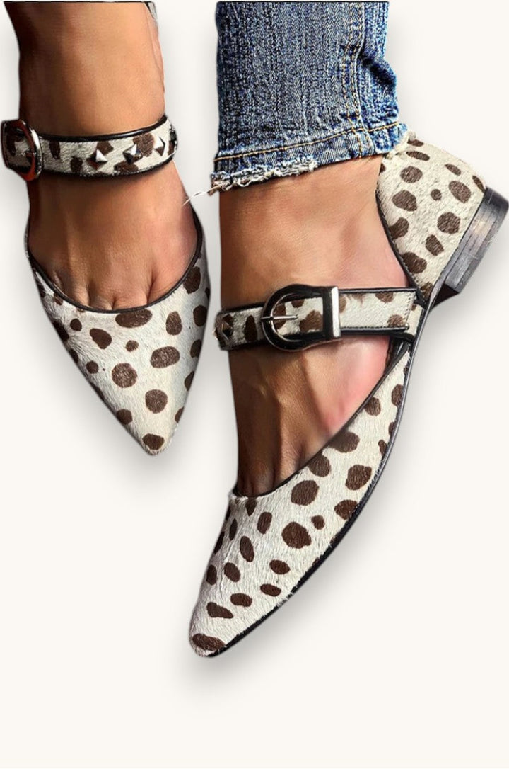 Emery - Sapatos Mary Jane com tachas